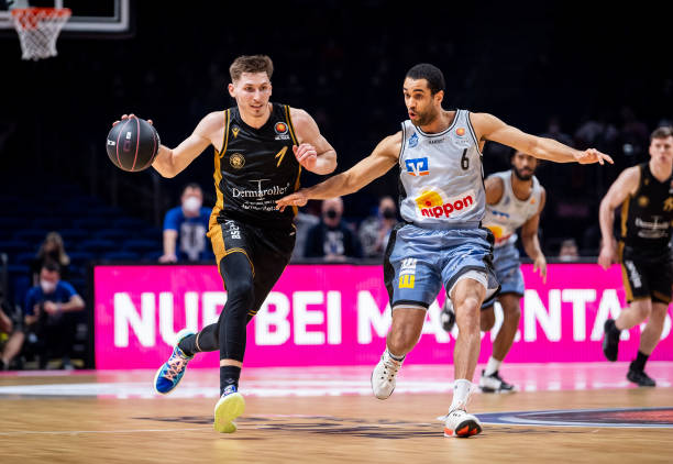 一锤定音的 一锤定音的